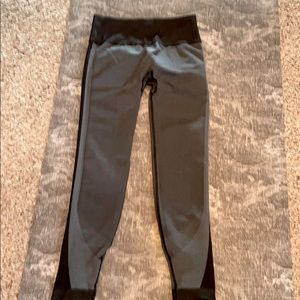 Lululemon leggings charcoal size 8